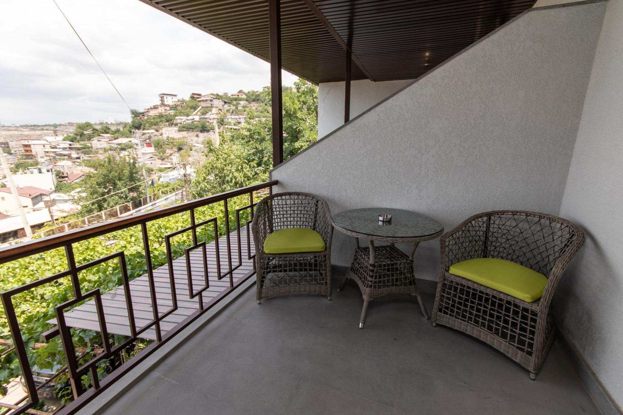 יירבאן Hillside Guest House מראה חיצוני תמונה