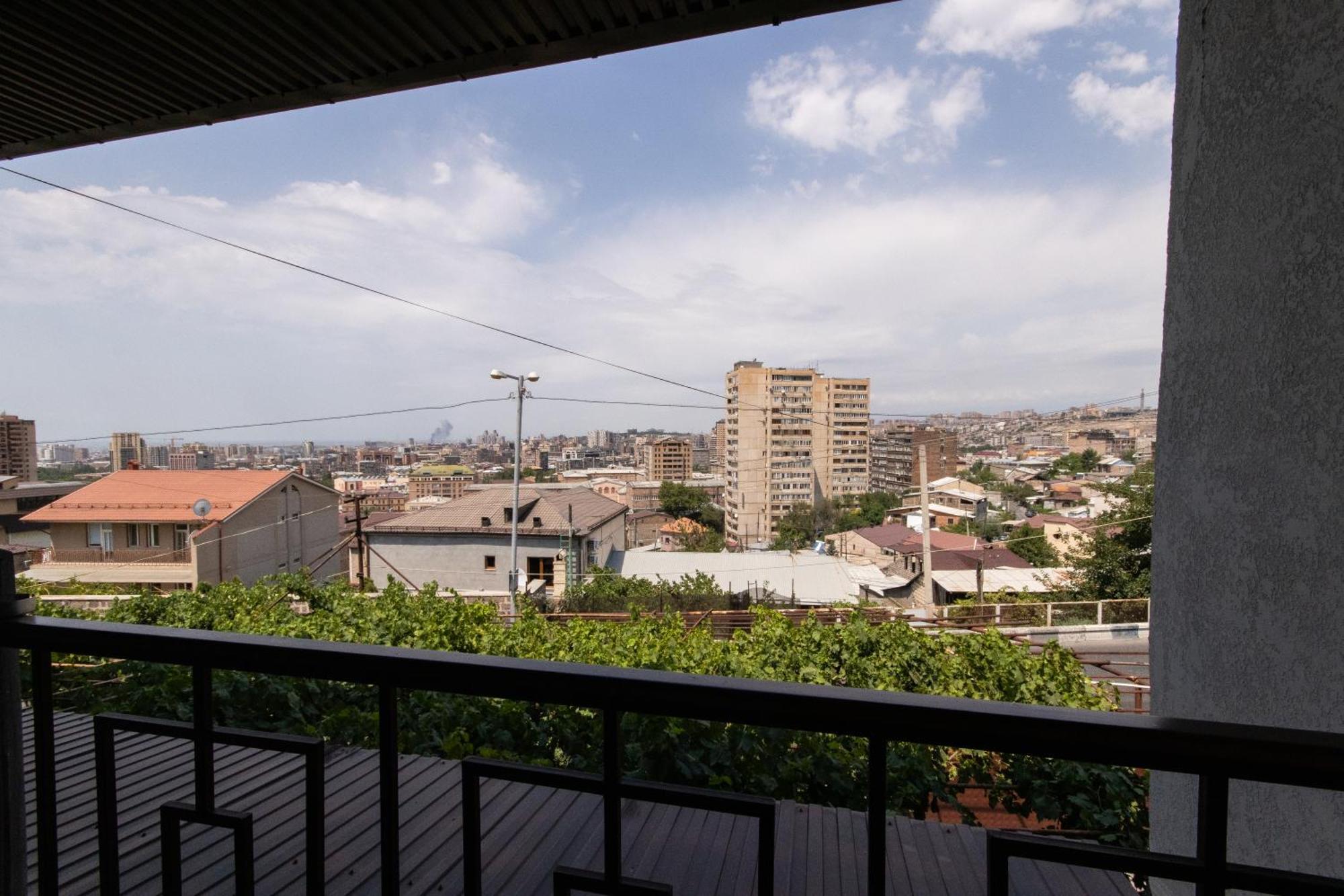 יירבאן Hillside Guest House מראה חיצוני תמונה
