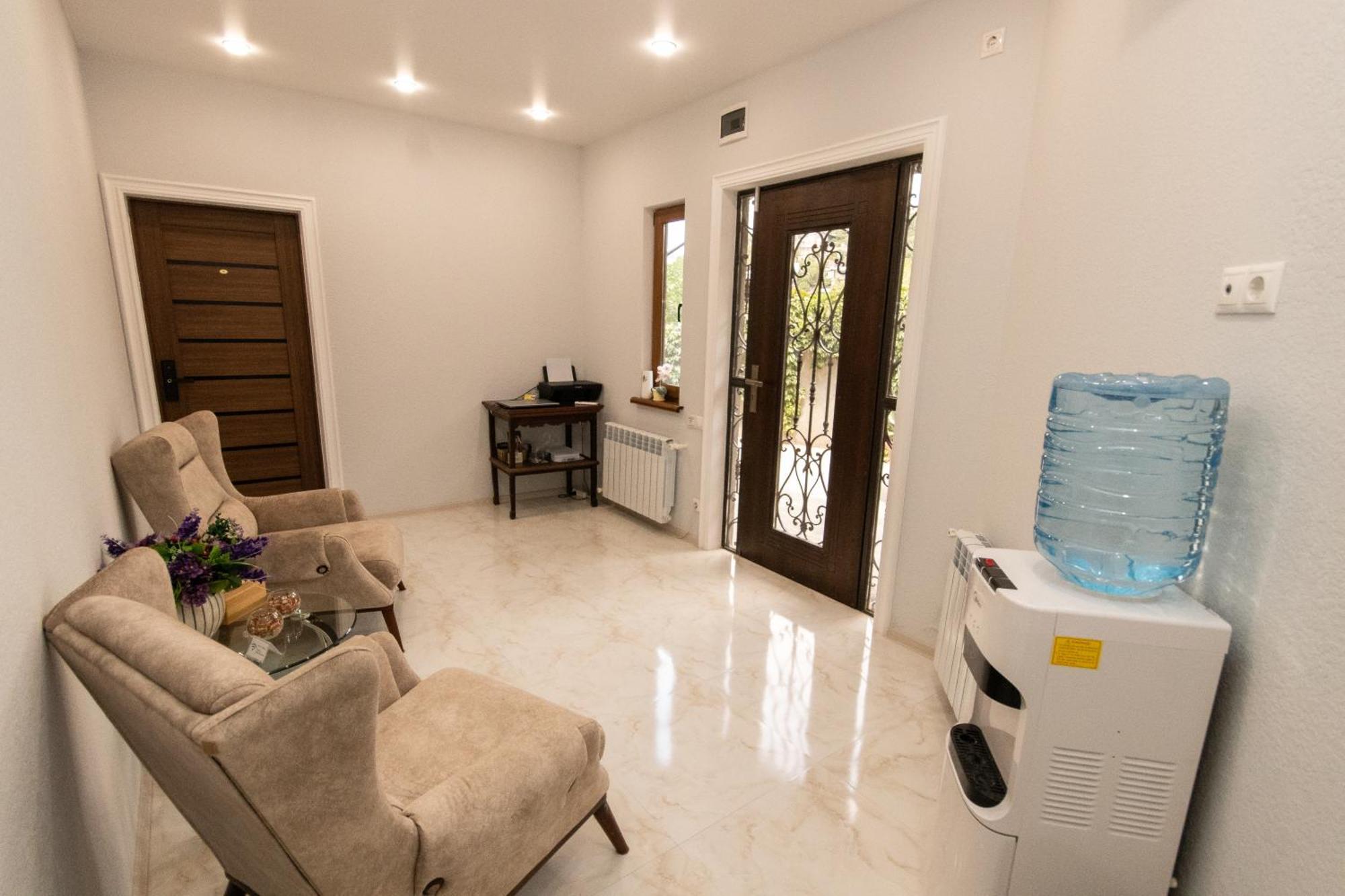 יירבאן Hillside Guest House מראה חיצוני תמונה